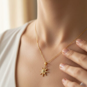316L Çelik Gold Kararmaz Minimal Kadın Takı Kutup Yıldızı Kolye